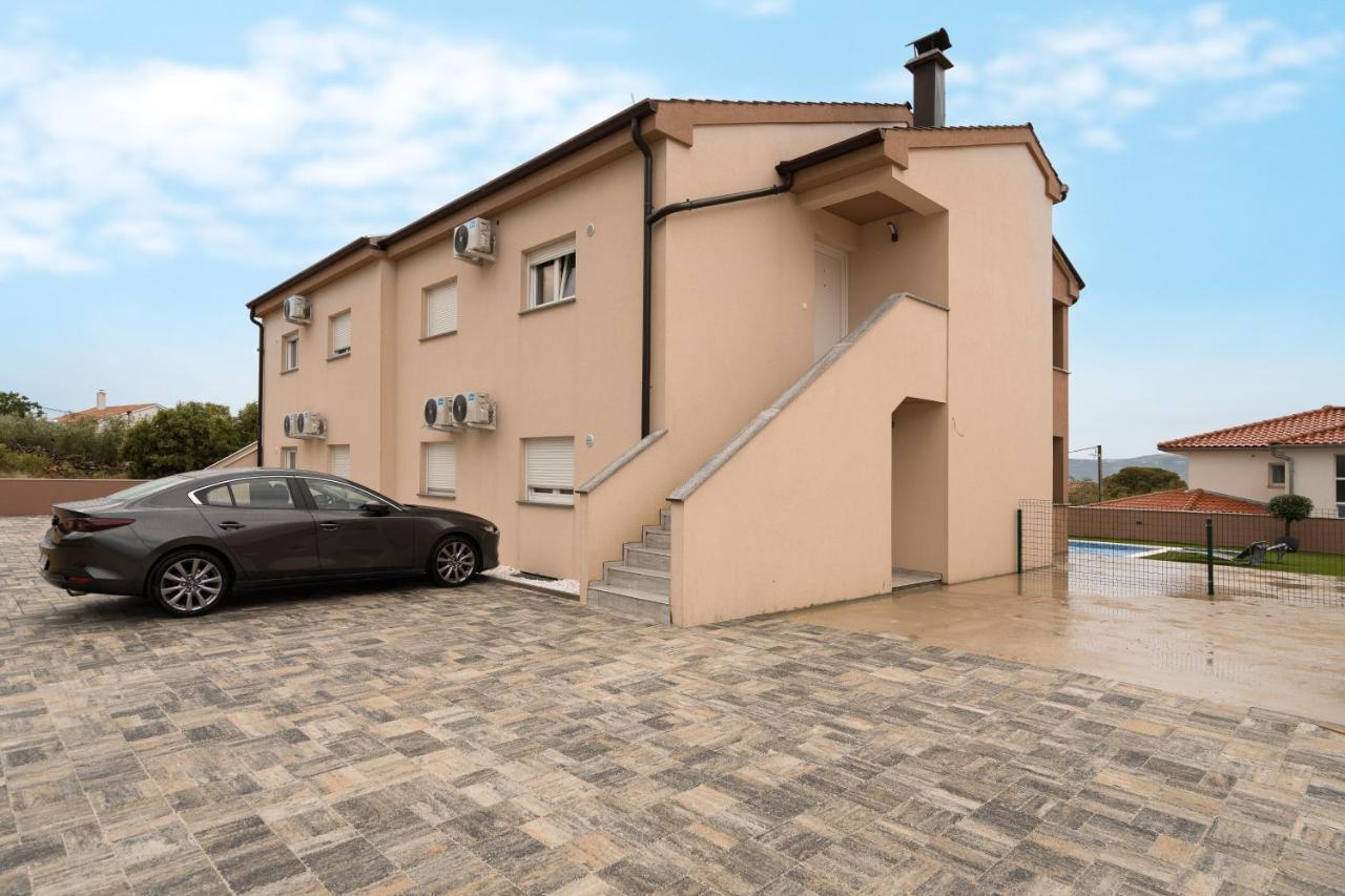 Apartment Ruby 2 Malinska