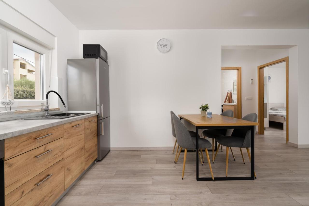 Ruby 2 Apartment