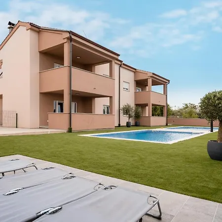 Apartmani Villa Ruby 2 Malinska Exterior foto