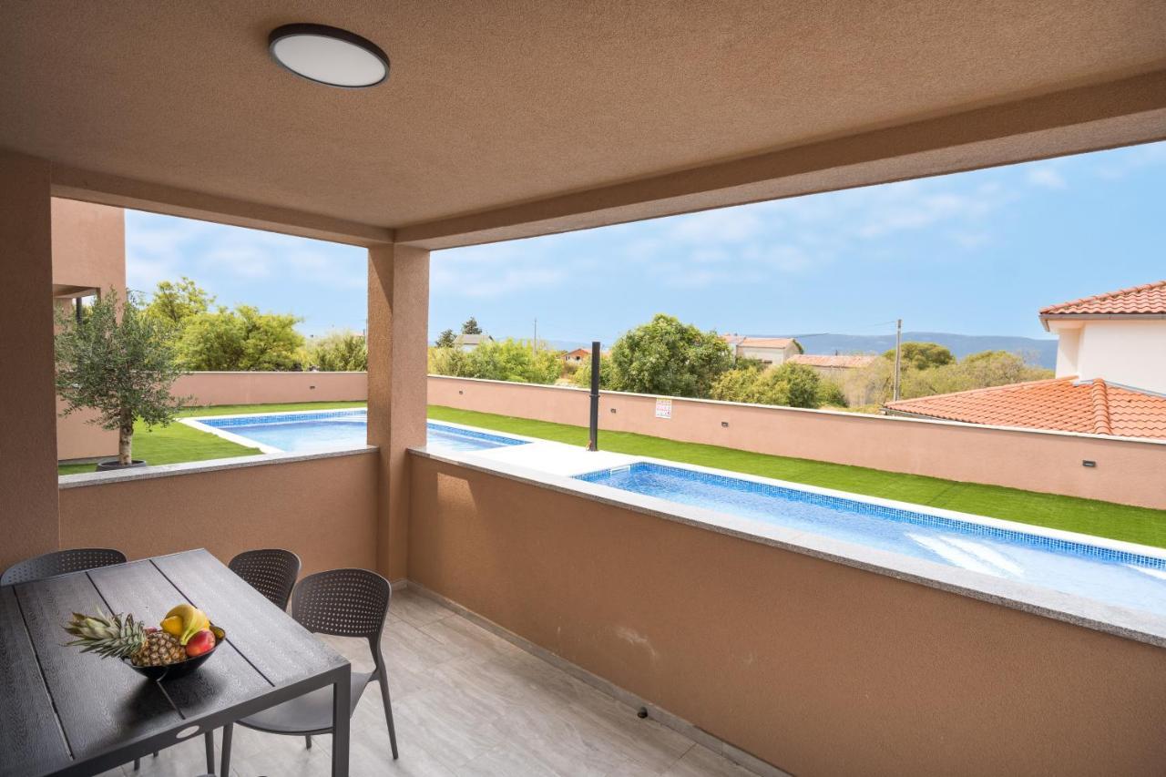 Apartman Ruby 2 *